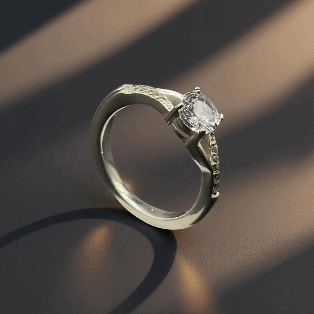 Luminara Solitaire