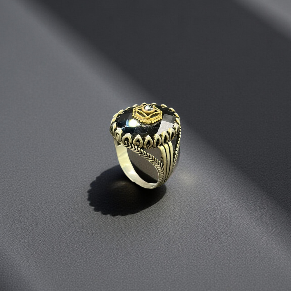 Obsidian Crest Ring